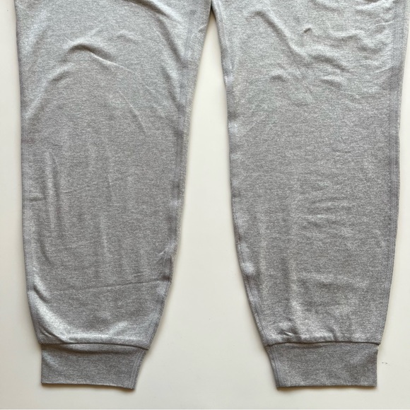 NWT Vuori Performance Joggers - Pale Grey Heather - Picture 8 of 9